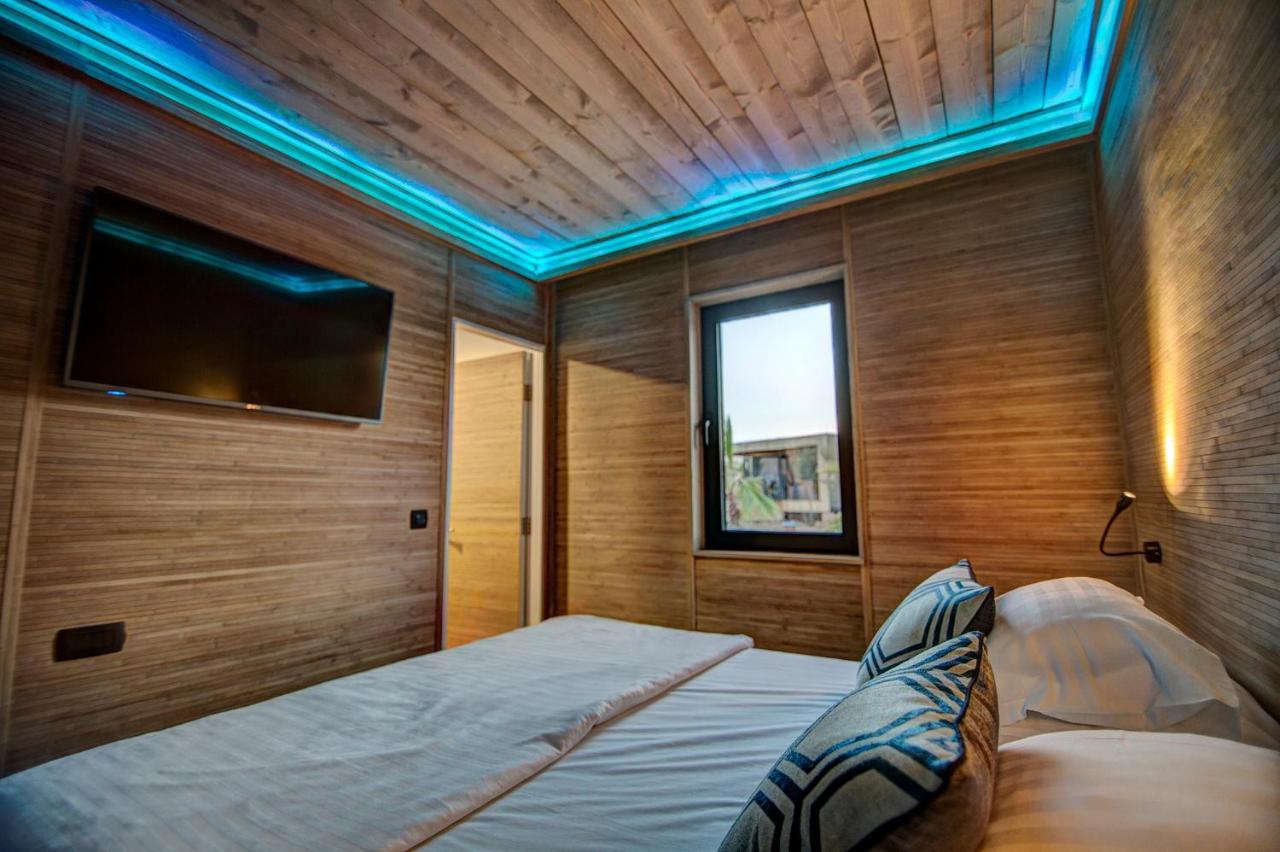 Hotel Noa Island Retreat Novaglia Esterno foto