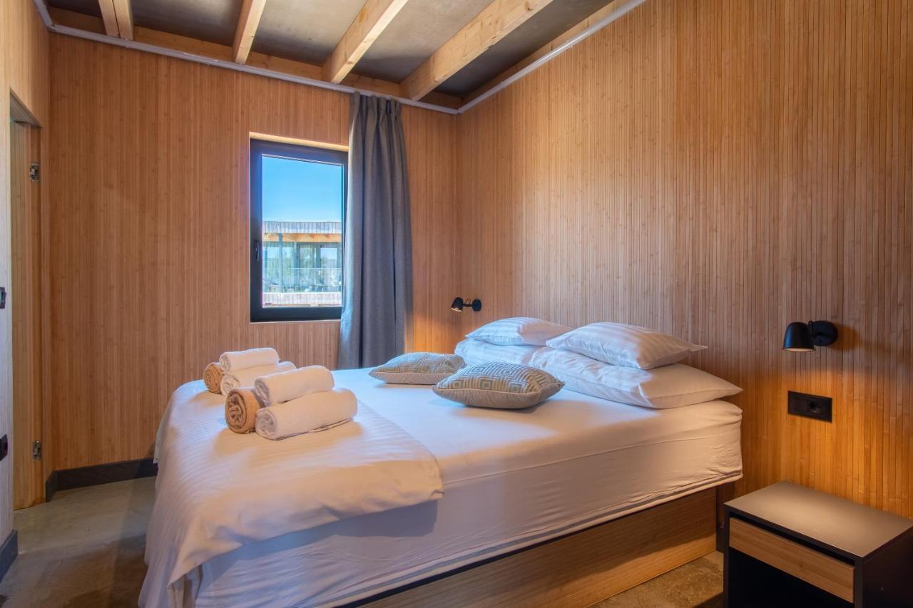 Hotel Noa Island Retreat Novaglia Esterno foto